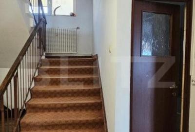 Apartament cu 5 camere decomandat în Trident - 4