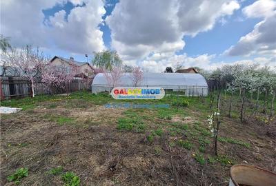 Casă cu 5 camere cu Teren 3190 Mp în Răcari - 9