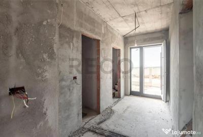 Casă cu 4 camere cu Teren 300 Mp în Cihei - 2