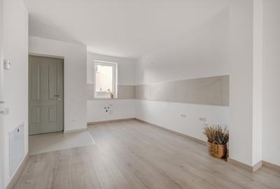 Casă cu 5 camere cu Teren 212 Mp în Central - 3