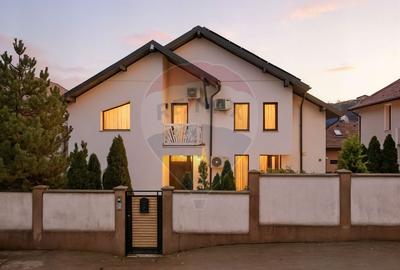 Casă cu 7 camere cu Teren 384 Mp în Hlincea - 19