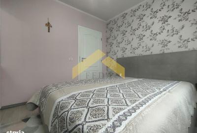 Apartament cu 3 camere semidecomandat în Micălaca - 1