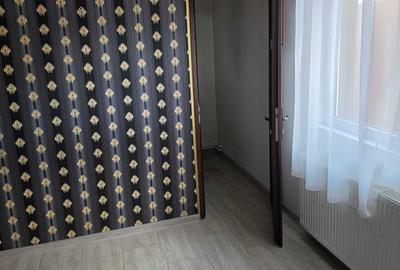 Casă cu 3 camere în Ștefăneștii de Jos - 2