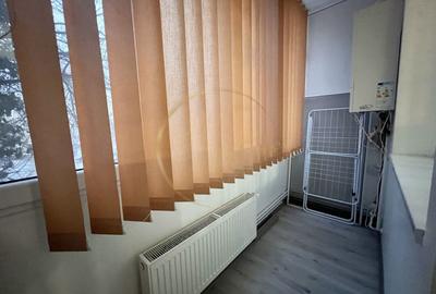 Apartament cu 3 camere semidecomandat, mobilat în Soarelui - 9