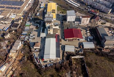 Spațiu industrial, de 3,552 mp, în Aurel Vlaicu - 2