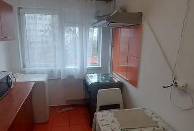 Apartament cu 2 camere semidecomandat, mobilat în Dristor - 3