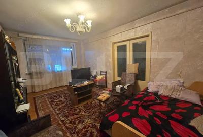 Apartament 4 camere decomandat, 90 mp, zona Spitalul Militar