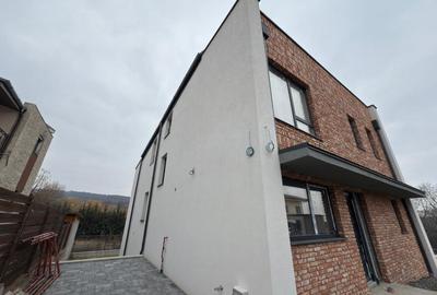 Casă cu 4 camere în Făget - 2