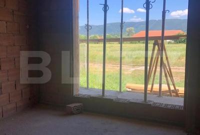 Casă individuală cu 3 camere cu Garaj în Cristian - 9