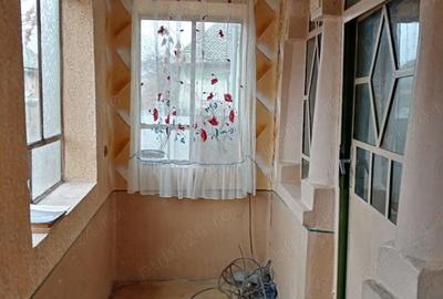 Vand casa veche cu teren intravilan Vand casa veche cu teren intravilan - 5