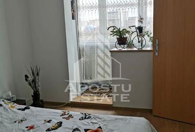Apartament cu 3 camere semidecomandat, mobilat în Girocului - 10