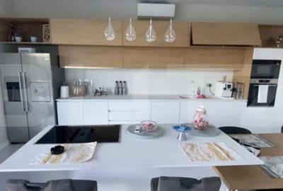Casă cu 7 camere cu Teren 1507 Mp în Central - 17