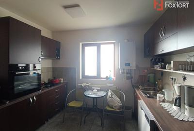 Casă individuală cu 4 camere cu Canalizare în Urseni - 6