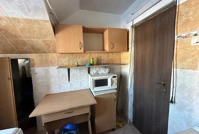 Garsonieră decomandată în Luncă - 3