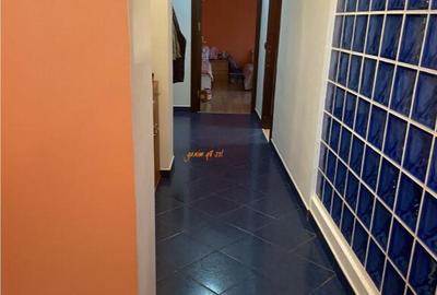 Apartament 4 camere , zona centrala - Inspectoratul Scolar , - 4