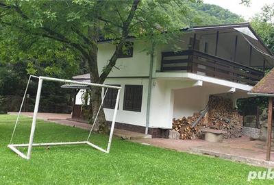 Casă cu 5 camere cu Teren 400 Mp în Hațeg - 2