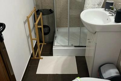 Apartament cu 2 camere nedecomandat în Central - 1