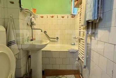 Apartament cu 3 camere decomandat în Central - 2