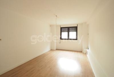 Vila cu deschidere catre lac ideala pentru birouri sau rezidenta - 10