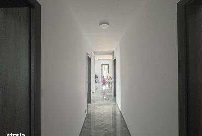 Casă cu 4 camere decomandat cu Teren 380 Mp în Bascov - 8