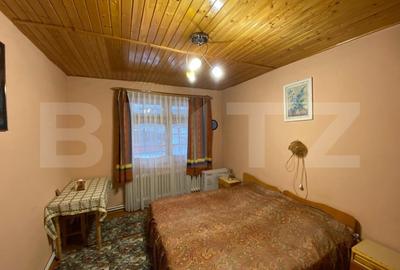 Vila cu potential de transformare in pensiune, 13 camere, Timisul de Sus, Brasov - 7