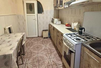 Apartament cu 2 camere decomandat în Central - 2