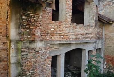 Exclusivitate pe piata - Cladire istorica in centrul orasului, 7 camere, 700 mp - 3
