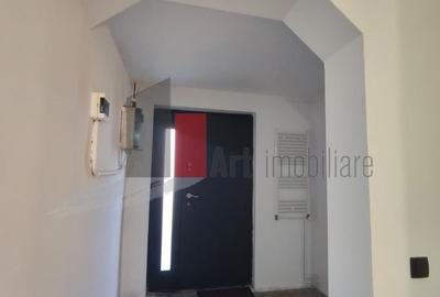 Casă individuală cu 4 camere cu Canalizare în Giulești - 4