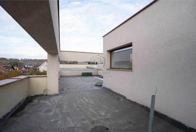 Baza de tenis si constructie moderna - 13