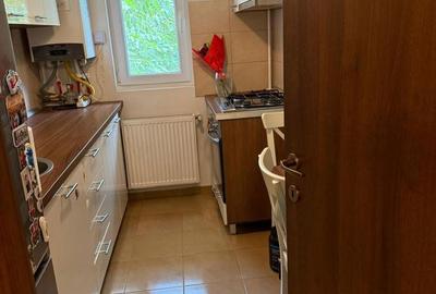 Apartament cu 3 camere decomandat în Titan - 4