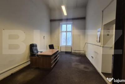 Spațiu comercial, de 93 mp, în Ultracentral - 8