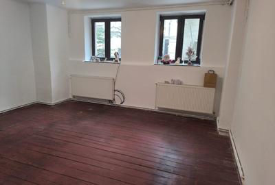 Vanzare apartament 2 camere Aurel Vlaicu Dacia legea 112 - 1