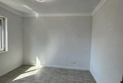 Casă cu Teren 700 Mp în Horia - 4