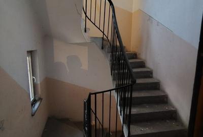 Casă individuală cu 12 camere cu Teren 160 Mp în Dorobanți - 7