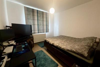 Apartament cu 3 camere decomandat în Canta - 3