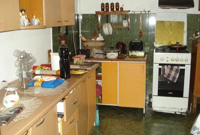 Apartament cu 3 camere decomandat în Sinaia - 5