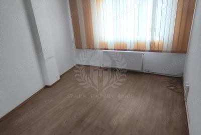 Spațiu comercial, de 245 mp, în Traian - 5