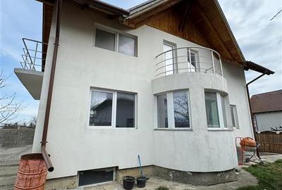 Casă individuală cu 5 camere cu Teren 319 Mp în Central - 3