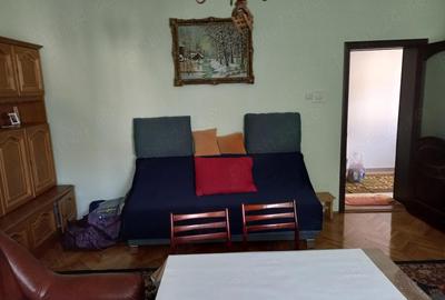 Casă cu 5 camere cu Teren 500 Mp în Titulescu - 6