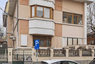Casă cu 9 camere cu Canalizare în Foișorul de Foc - 11