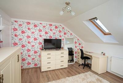 Vilă P+M, Clujului, 190 mp, teren 520 mp, singur în curte. 225 000 E - 27