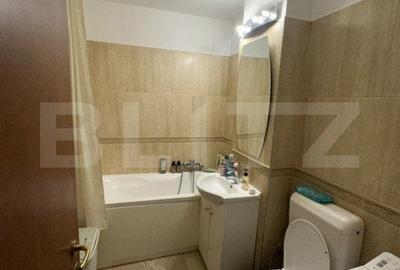 Apartament cu 3 camere, 67 mp, zona Micro 17 - 5