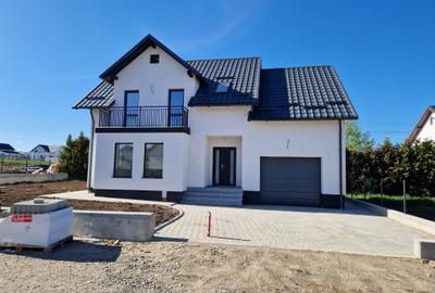 Casă cu 4 camere în Ipotești - 6