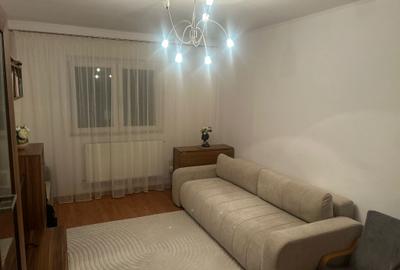 Apartament cu 3 camere decomandat, mobilat în Nicolina - 5
