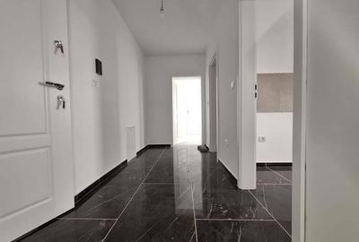 2 locuri de parcare in CF. Boxa. Finisat la cheie, disponibil imediat. - 2