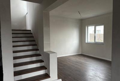 PARTER+ETAJ+TEREN 400mp - 4