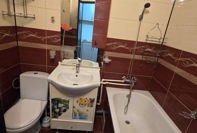 Exclusivitate-Poarta 6, garsoniera, etaj 2/5, mobilata-utilata, libera - 2