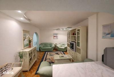 Apartament cu 3 camere, mobilat în Ultracentral