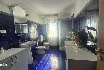 Casă cu 5 camere cu Teren 662 Mp în 1 Mai - 13