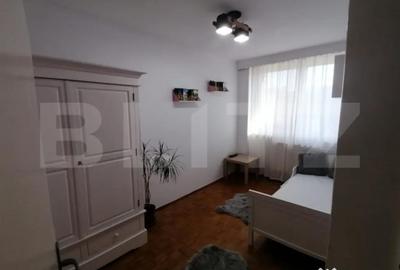 Apartament cu 3 camere semidecomandat, mobilat în Central - 4